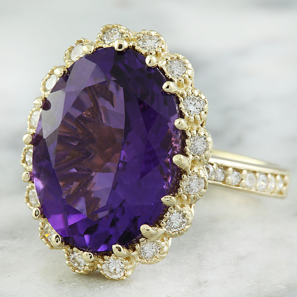 8.00 Carat Amethyst 14K Yellow Gold Diamond Ring - Picture 2 of 6